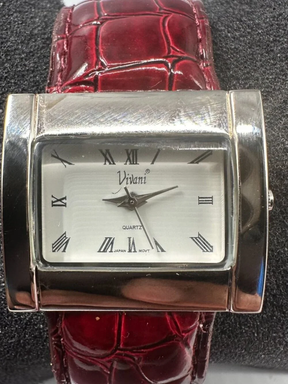 3/$30 Vivani Watch Women Silver Tone Red Patent Leather Cuff Band New Battery